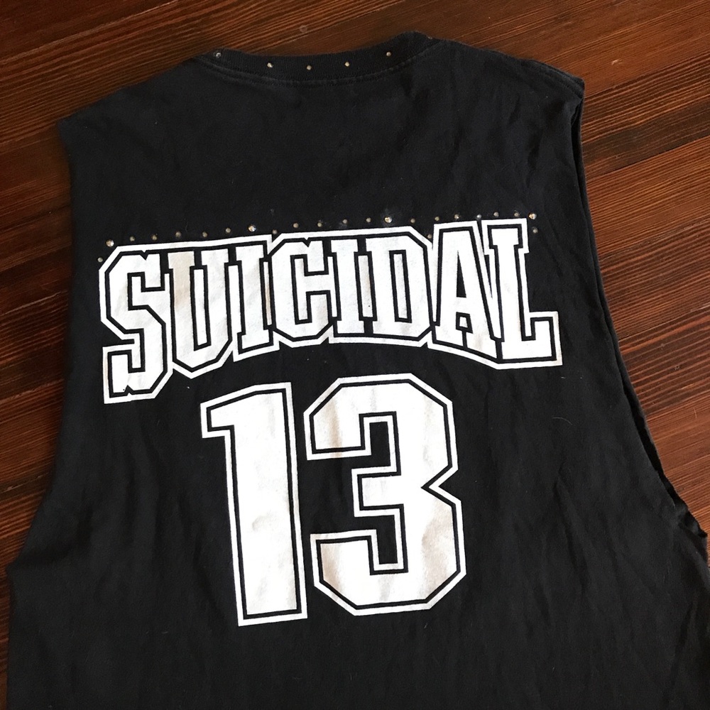 2PP RESTYLED// ReVamp’D SUICIDAL TENDENCIES CUTOFF - Picture 4 of 7